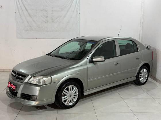 CHEVROLET ASTRA 2.0 MPFI ELEGANCE 8V FLEX 4P MANUAL CHEVROLET ASTRA 2.0 MPFI ELEGANCE 8V FLEX 4P MANUAL